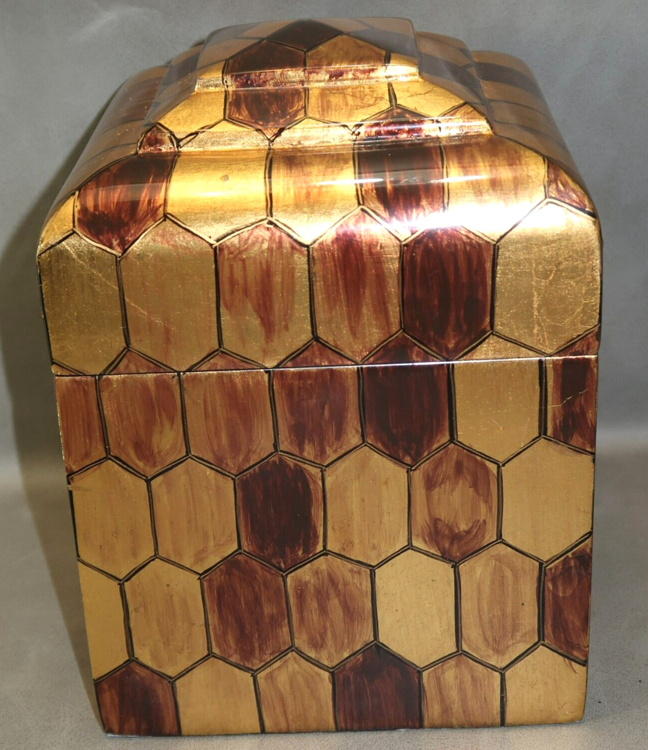 8&Prime; Hilda Flack Decorative Lacquered Box Container Chest- Gold Bronze Brass Tones