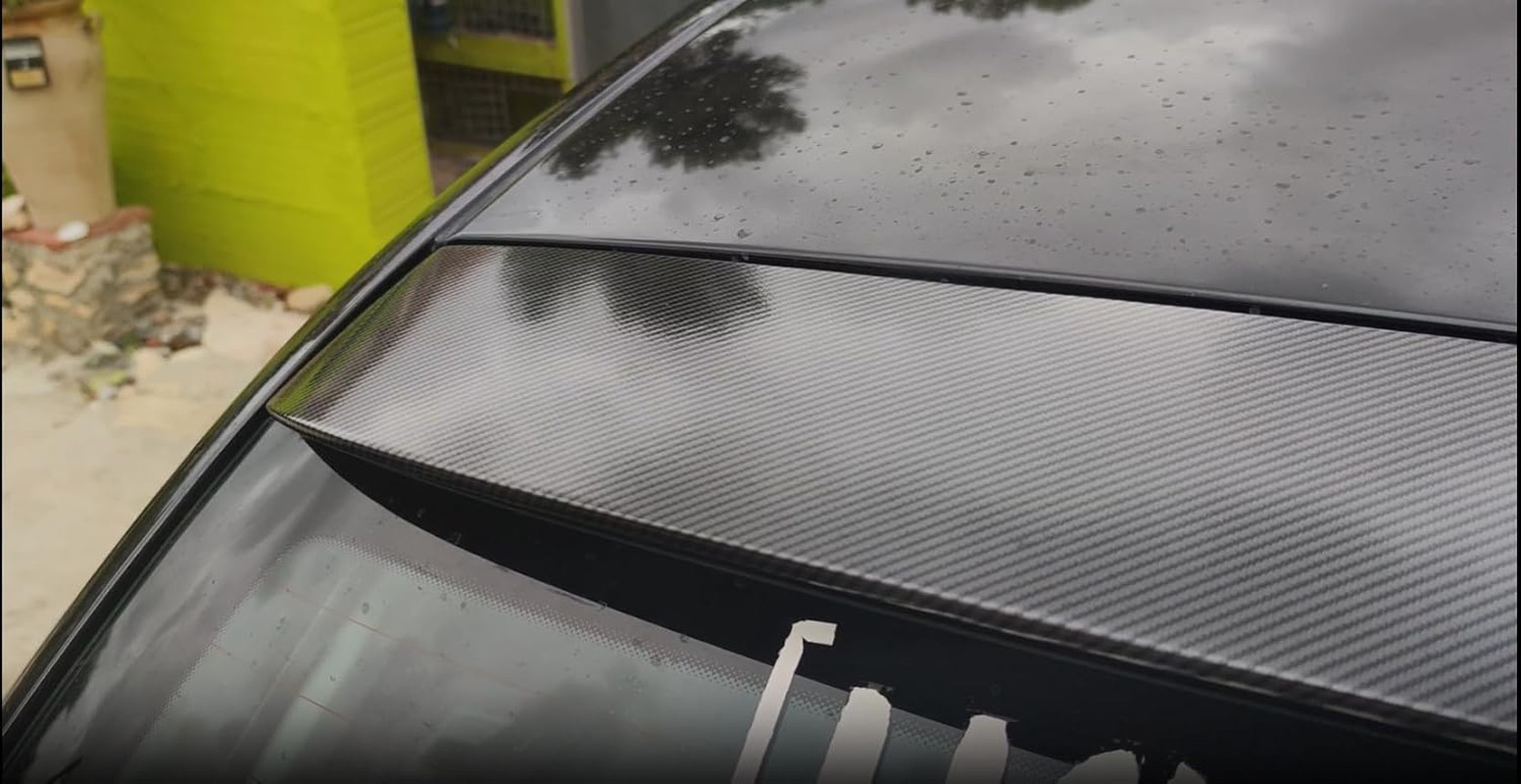 6D High Gloss Black Carbon Fiber Vinyl Wrap Roll with Air Release – Outdoor Rate