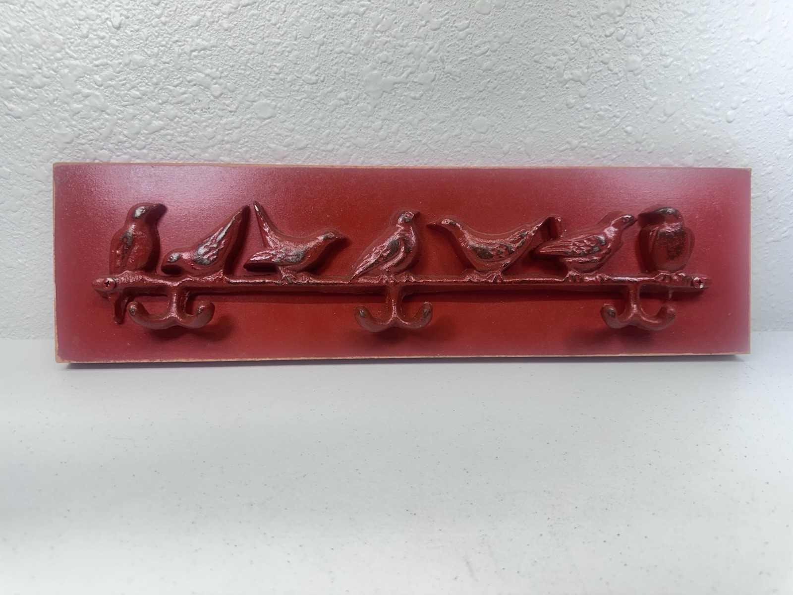 VTG Cast Iron Bird Coat/Key Hook Rack On Wood 18” Wall Mount Rustic Farmhouse