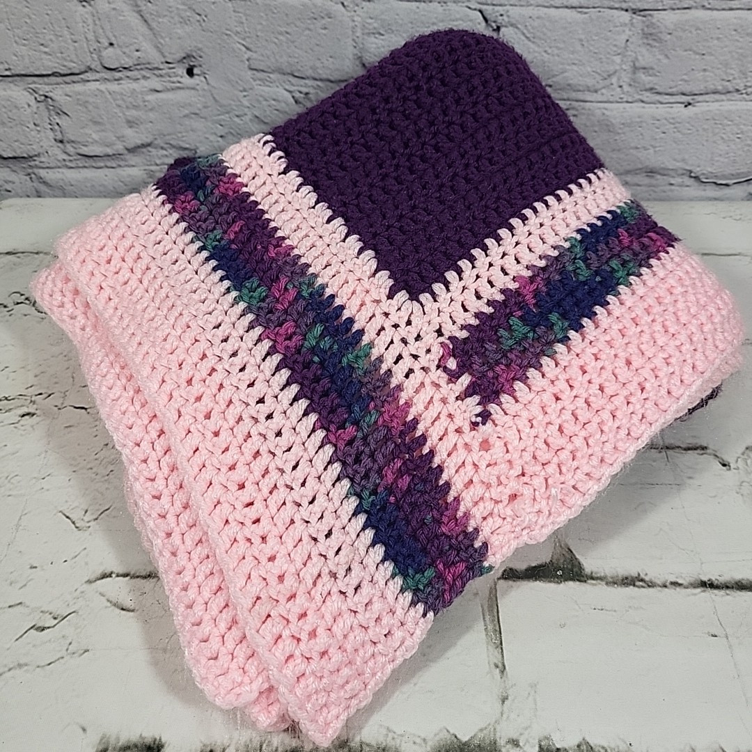 Vintage Handmade Afghan Blanket Pink Purple Striped Grannycore Throw 44&Prime; X 50&Prime;