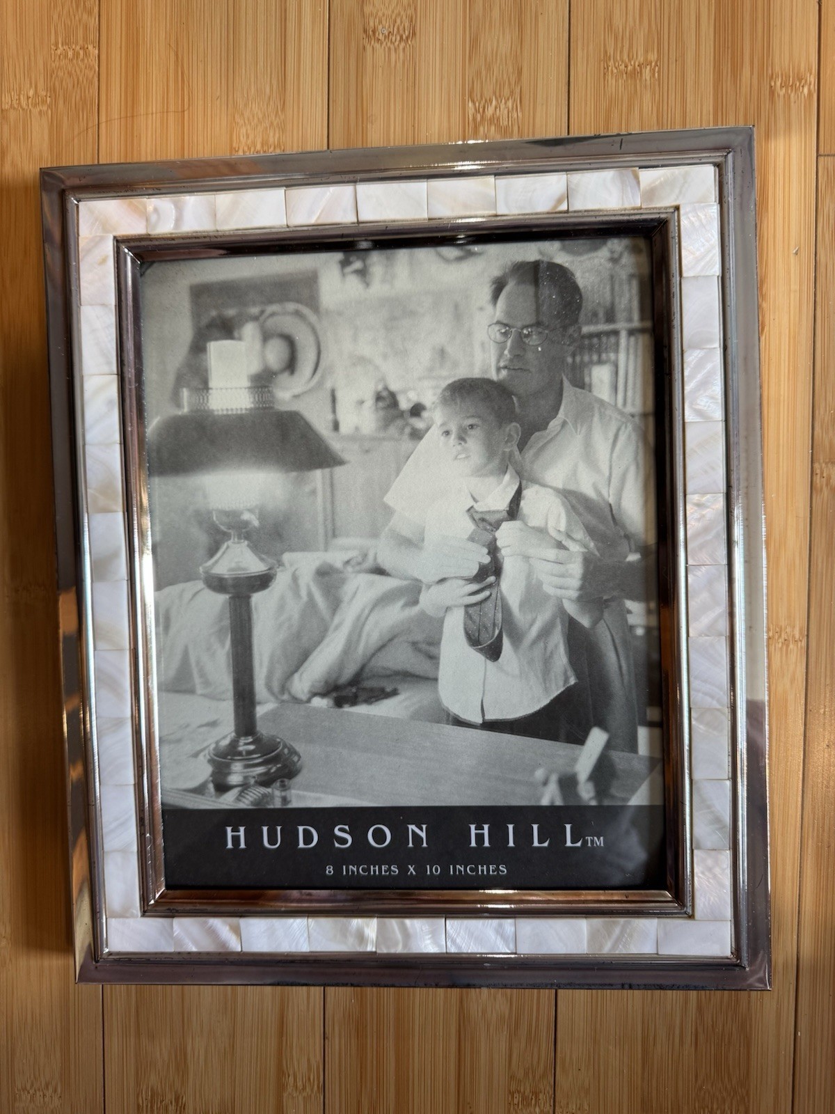 VTG Hudson Hill Silver Metal Mother of Pearl Accent 8 X 10 Frame-New with flaw
