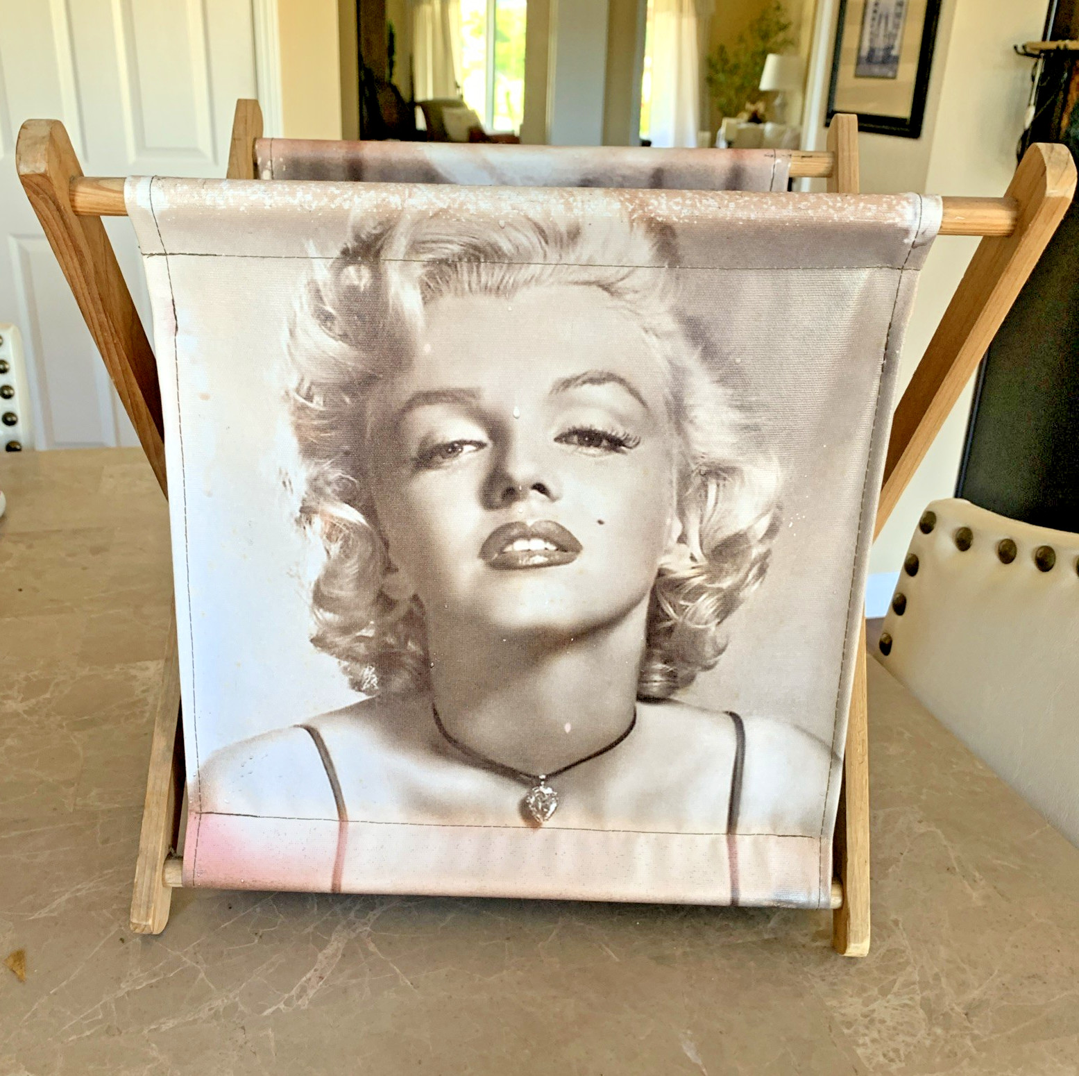Marilyn Monroe Print Canvas & Wood Folding Magazine Rack Knitting Storage Bin