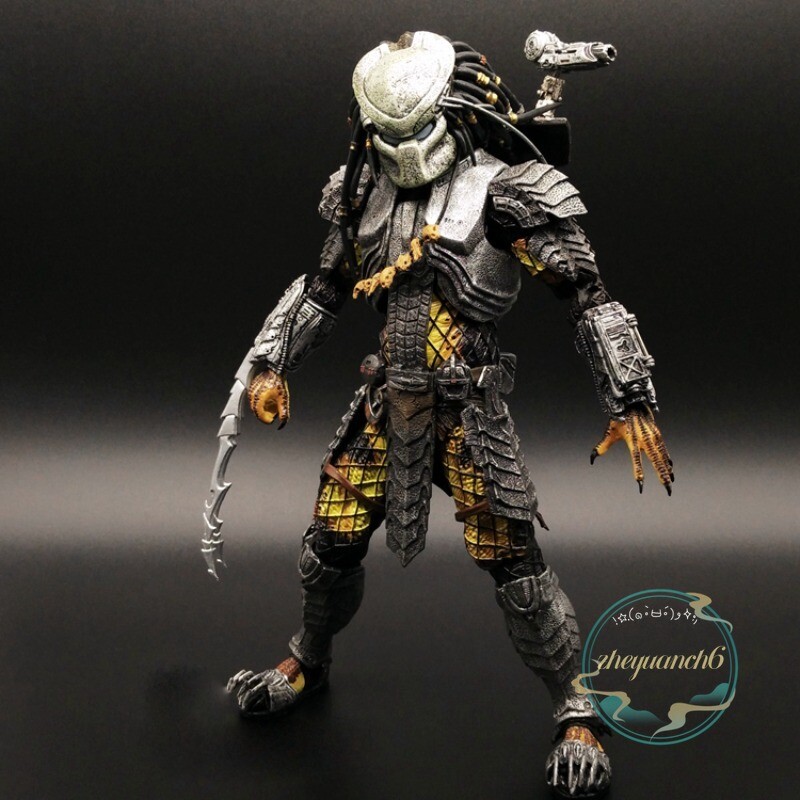 Predator Lost Predator City Hunter Elder PredatorHandmade Model Movable Ornament
