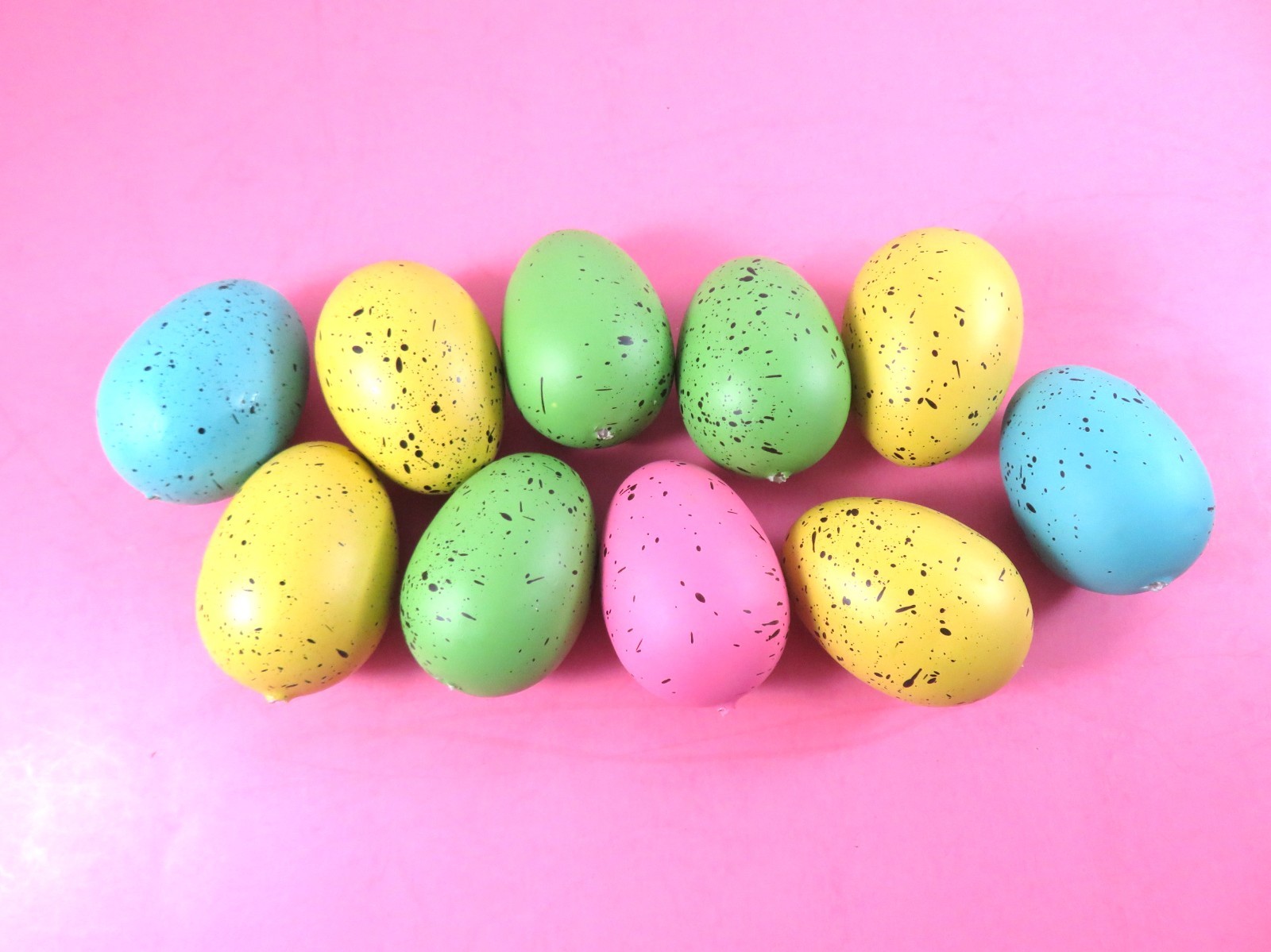 Speckled Easter Eggs Lot Of 10 Plastic Pastel Colors Spring Décor Vintage 1990s