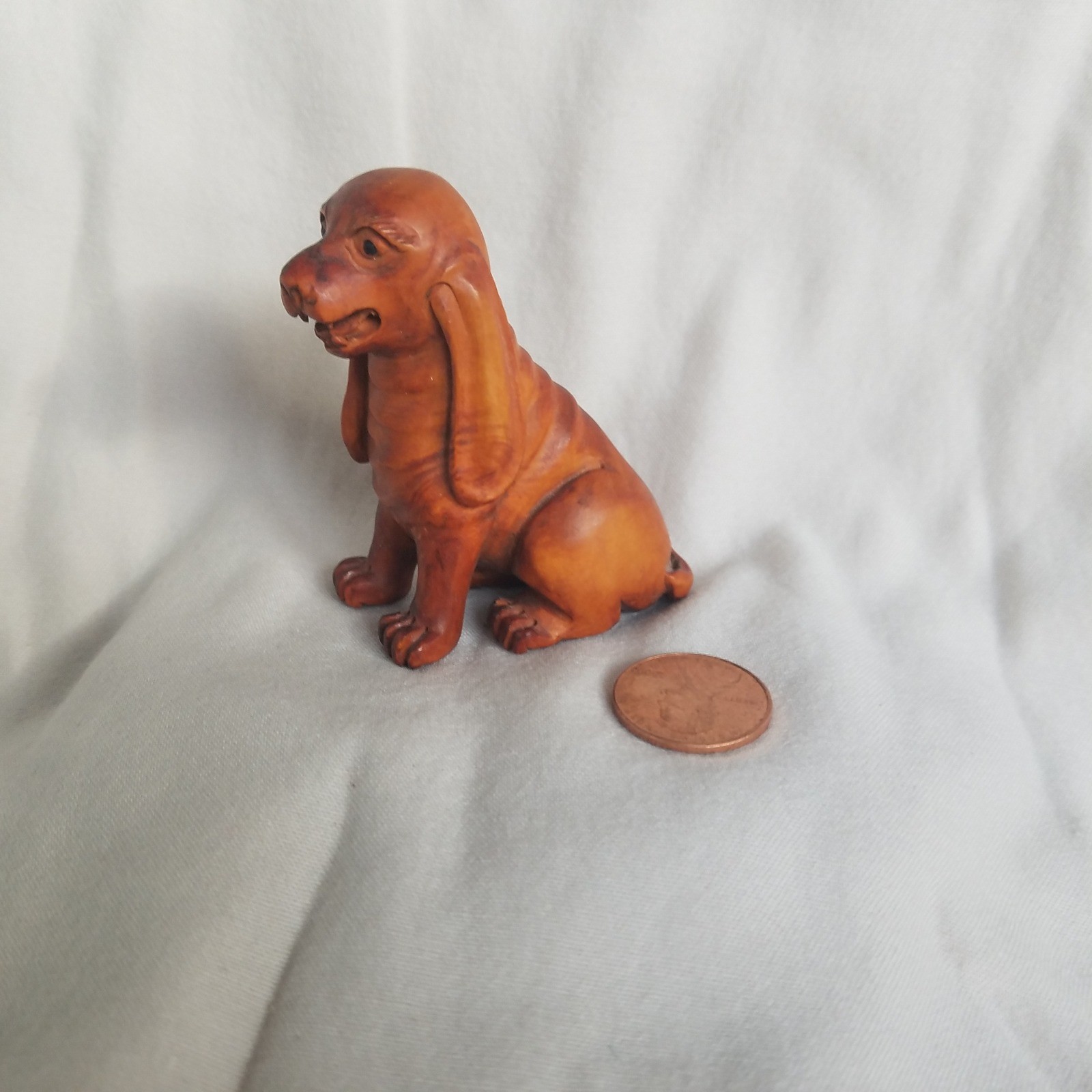 Dog Basset Hound Sitting Dog lover Fairy Garden Miniatures Terrariums Dioramas