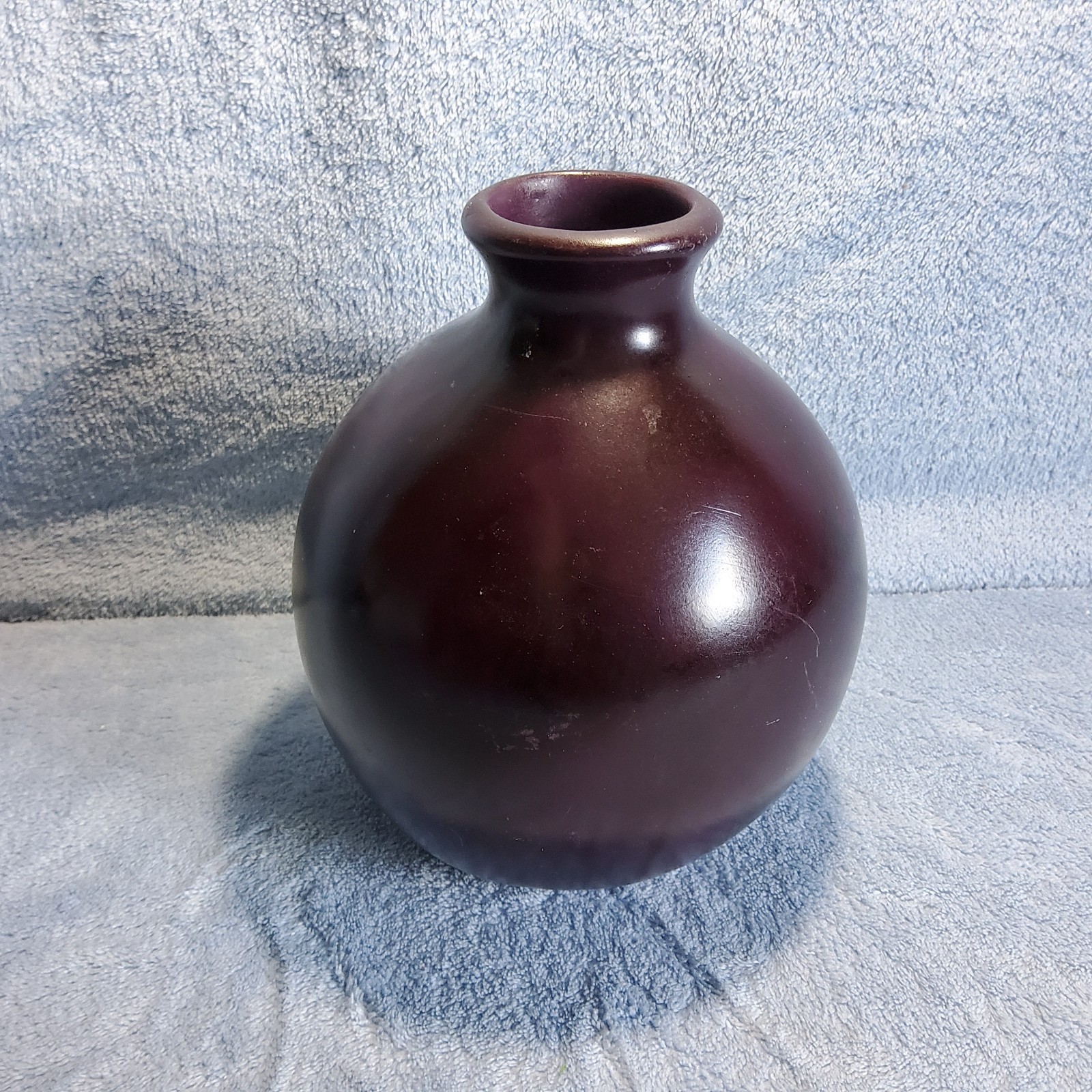 Modern Minimalist Bulbous Vase – Dark Purple Aubergine Ceramic – Decorative Home