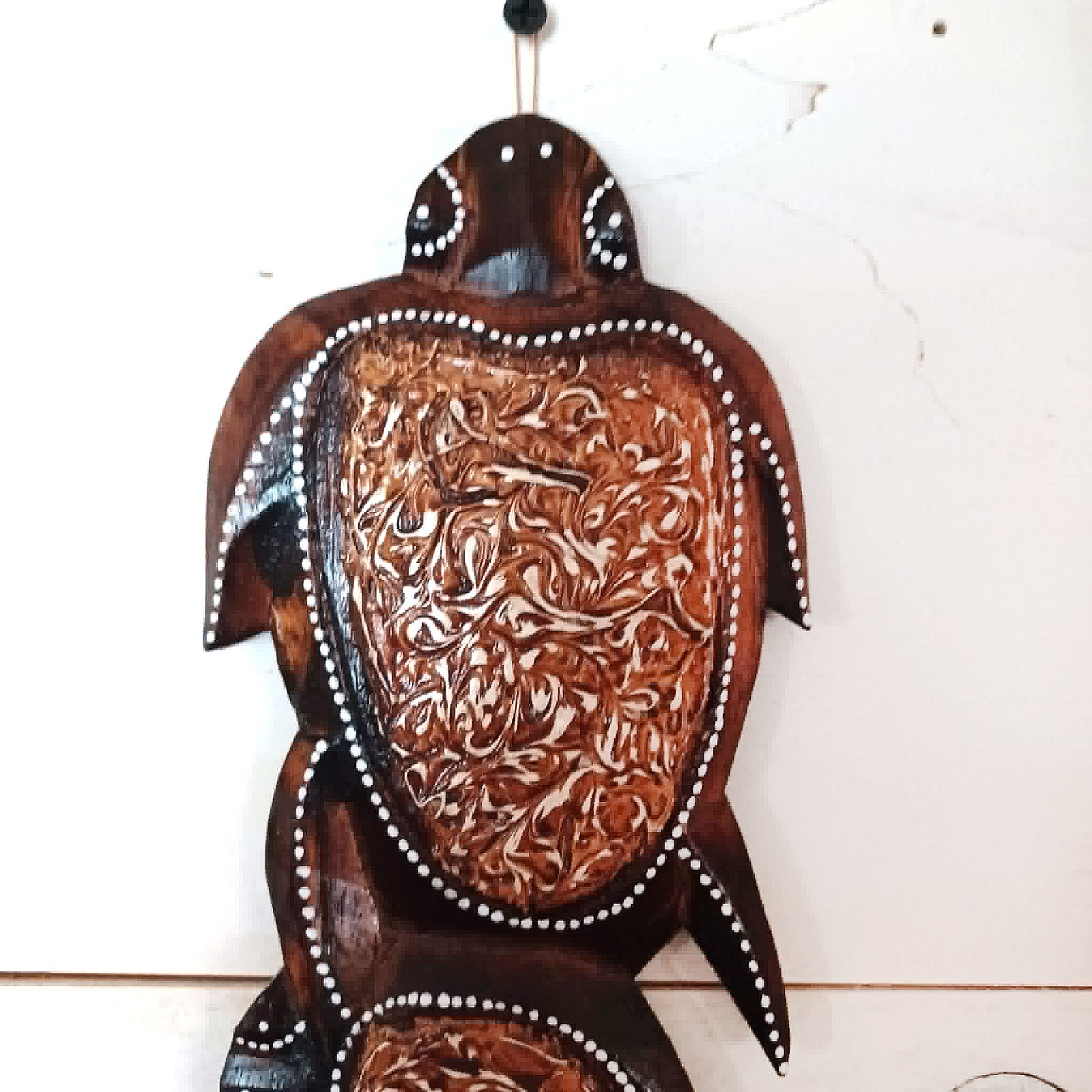 Hand Carved Indonesian Sea Turtle Wall Hanging 19&Prime; Tropical Coastal Beach Decor