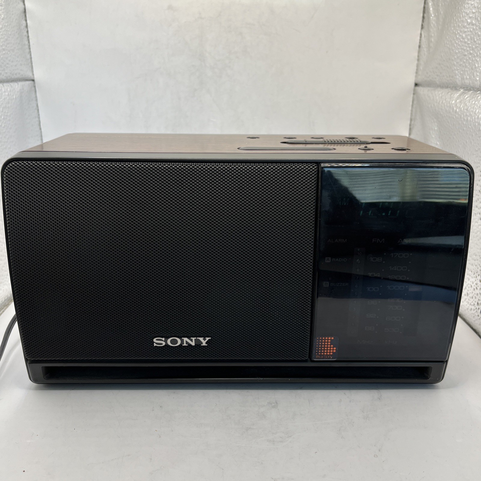 SONY ICF-C900 Dream Machine AM/FM LED Alarm Clock Radio Snooze Battery