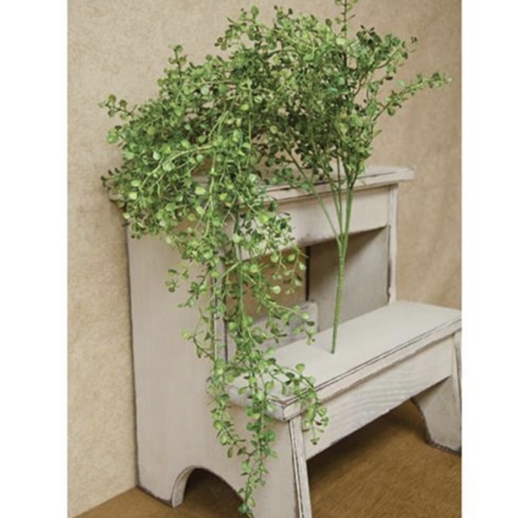 33&Prime; Hanging Baby&rsquo;s Grass Floral Pick Decor