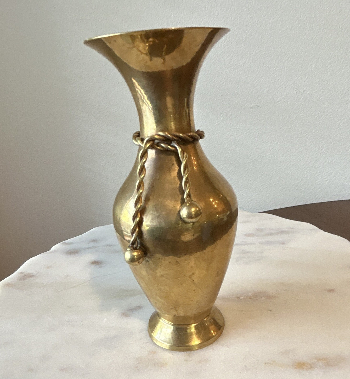 Gold Brass Finish Metal Trumpet Flower Vase, Freestanding Solid Rope Accent