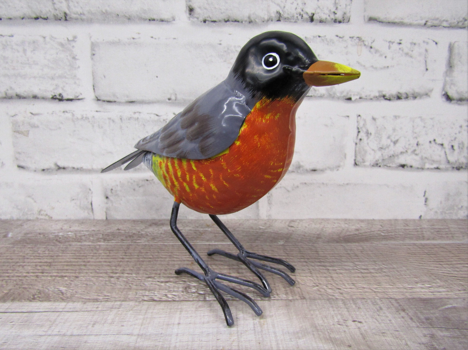 Small Rustic 8&Prime; Long Summer American Robin Red Breast Metal Tin Song Bird Figure