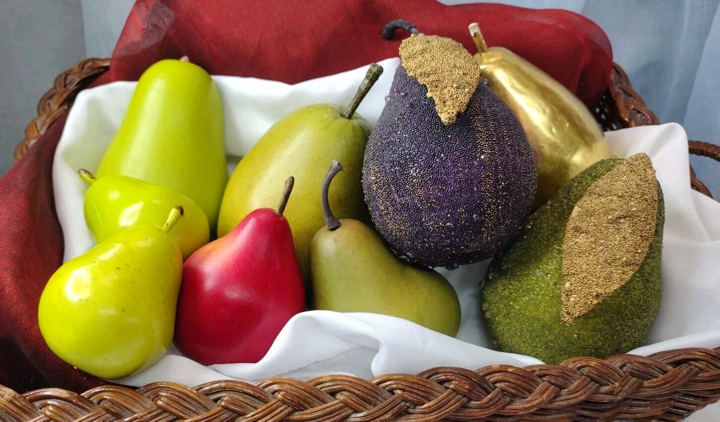 9 Misc Faux Pears Wood Foam & Plastic Farm House Cottage Decor DC2