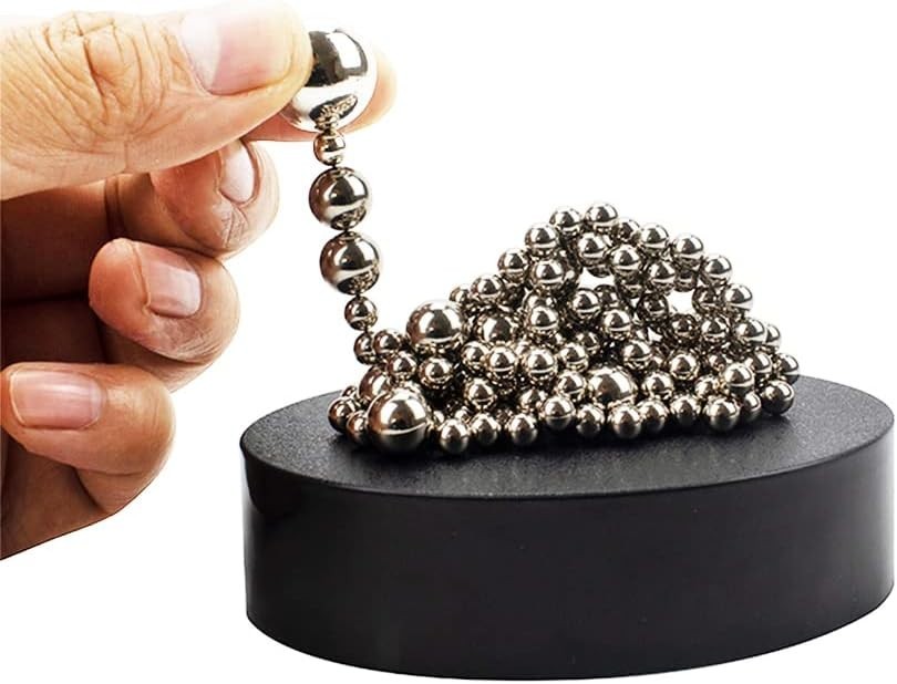 Metal Desk Toy Office Desk Sculpture Stress Relief Desktop Decoration Gift