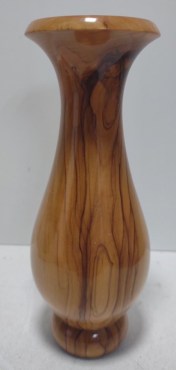 Hand Turned Wooden Bud Vase 7&Prime; Gloss Finish Red Felt Base Decorative Rustic