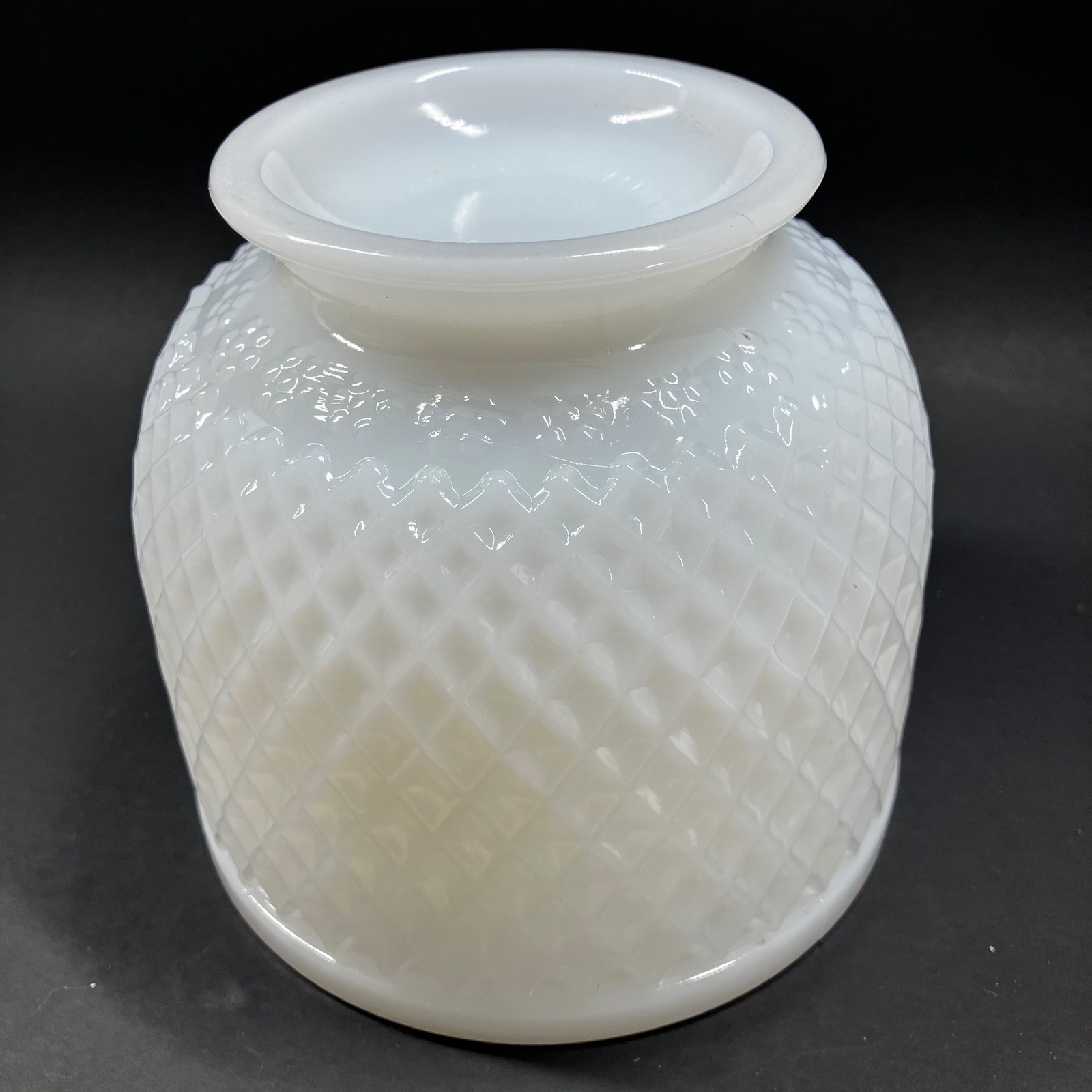 E.O. Brody Co. Milk Glass Planter 2249 5.5in White Diamond Quilted Vintage