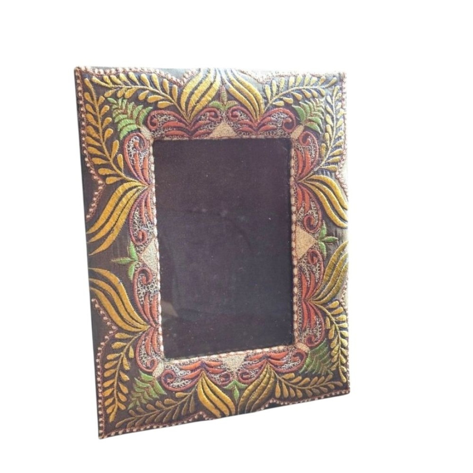 Embroidered Brown Satin Covered Easel Back Tabletop 4&Prime;X6&Prime; Photo Frame 9.5&Prime;X7.5&Prime;