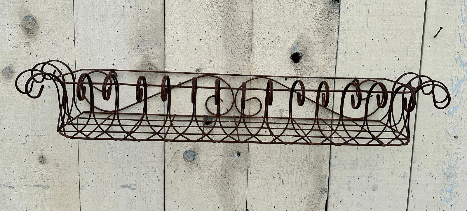 45&Prime; Window Box Wall Mount Planter – Outdoor Patio Metal Basket Wrought Iron