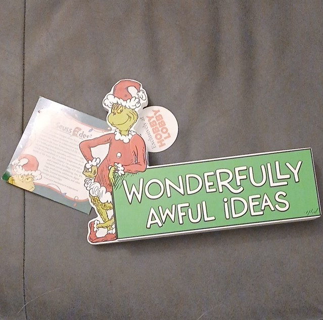 Dr. Seuss Designs Grinch « Wonderfully Awful Ideas » MDF Hanging Plaque 7×5