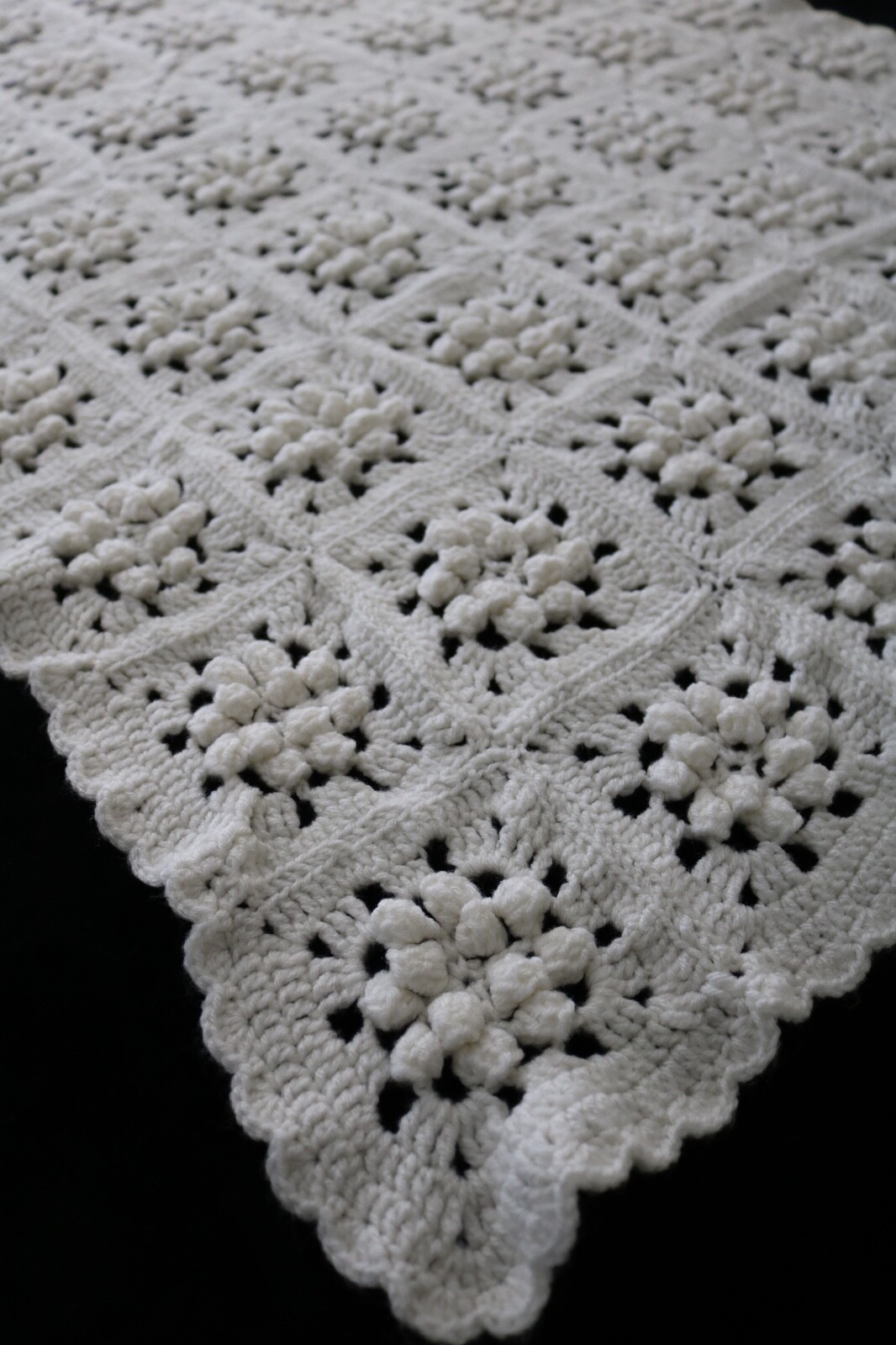 Baby Granny Squares Afghan Hand Crocheted Soft White Cream Popcorn Stitches EUC