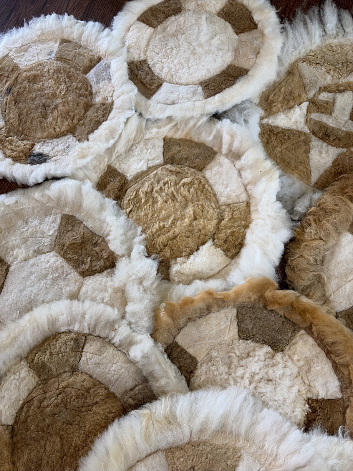 VINTAGE REAL FUR ROUND ALPACA LLAMA TAPESTRY WALL ART LOT 15 Quilt Rug Craft