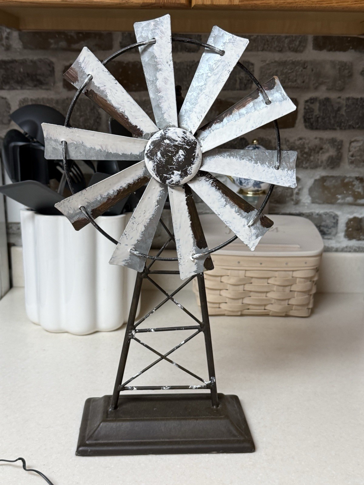 Farmhouse Windmill Metal Table Top Decor 17.5 In X 7.25 X 8.25 Moves