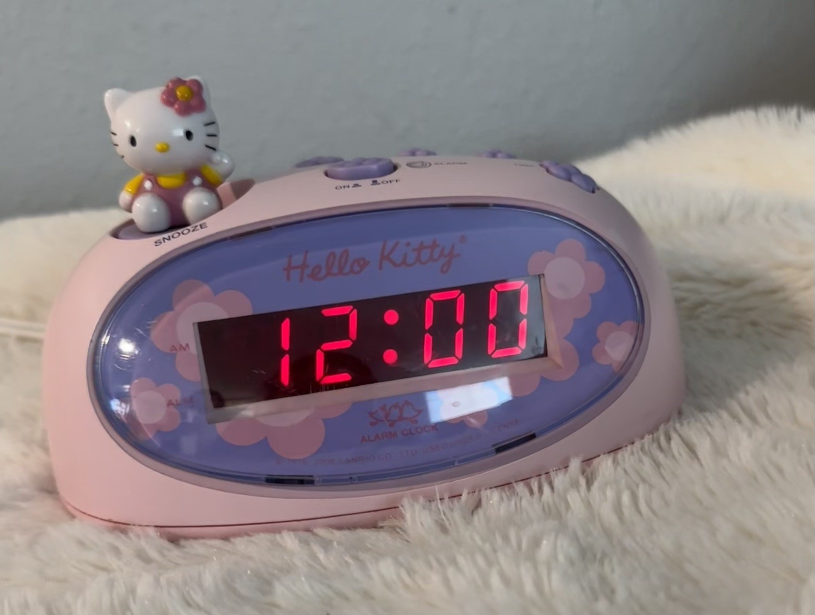 Sanrio Hello Kitty Digital Alarm Clock Pink Purple Snooze VTG