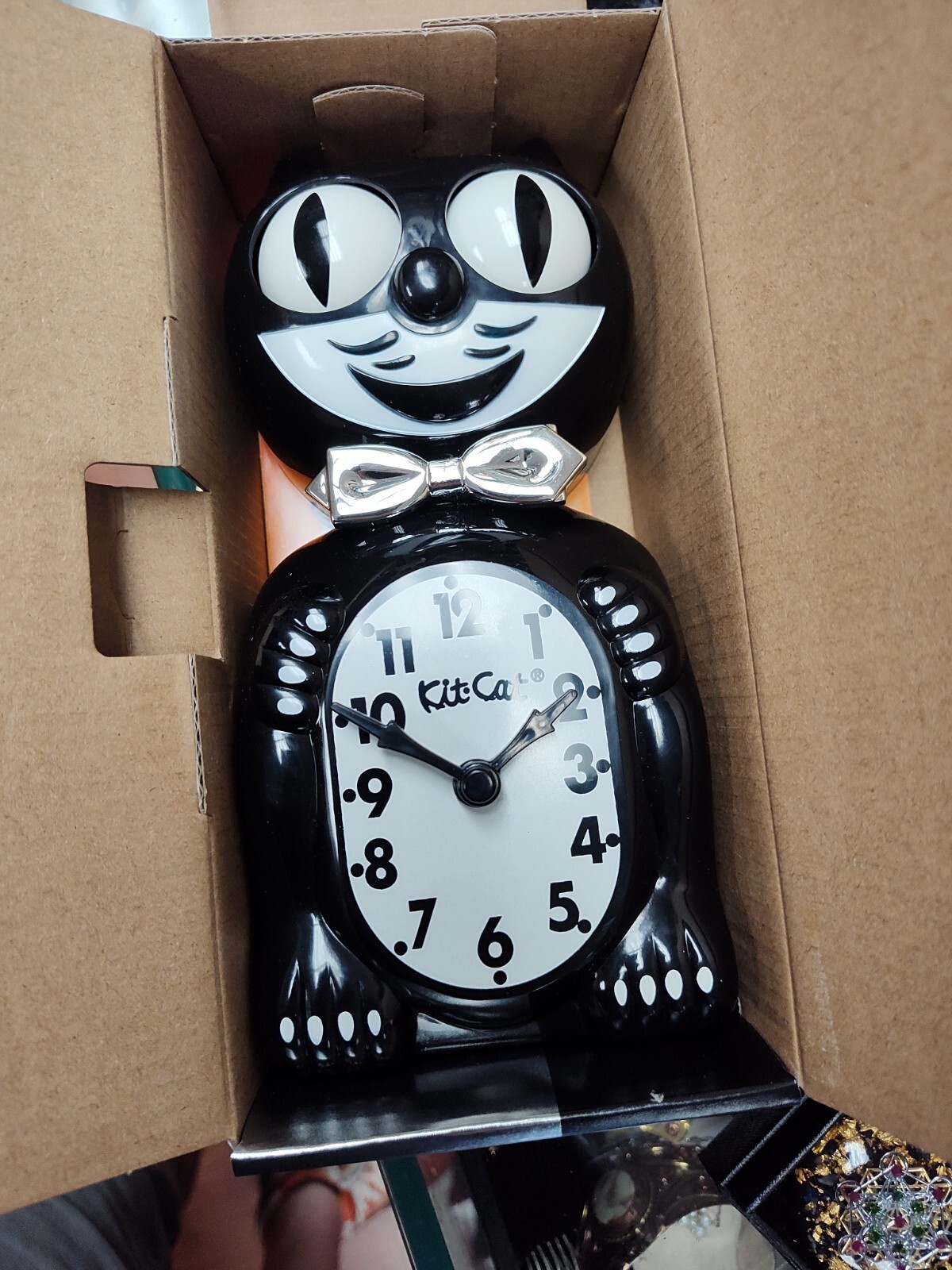BLACK TUXEDO KIT KAT CLOCK -Full Size – 15.5&Prime;- MADE IN THE USA BLACK