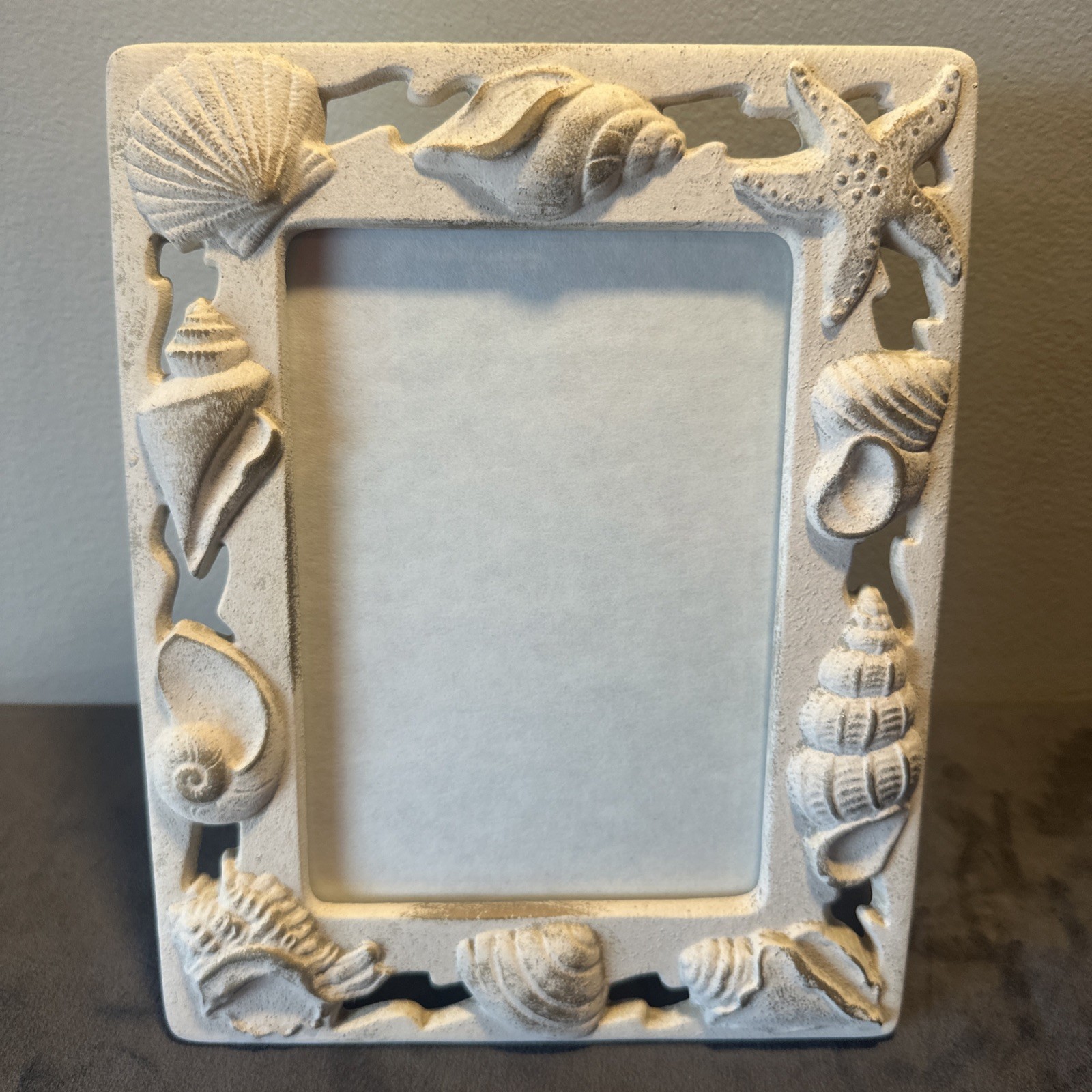 5×7 Inch Picture Frame, Coastal 3D Seashells Picture Frame Sandy Finish & Gold