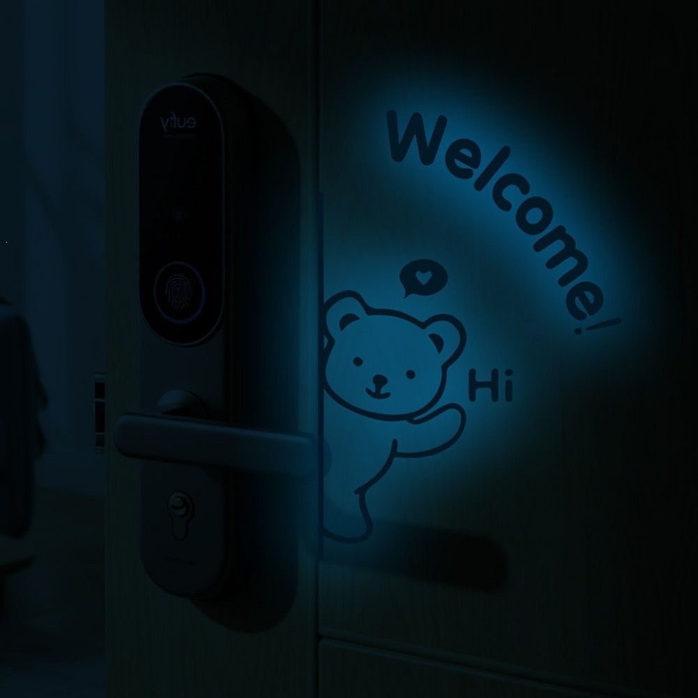Glow in the Dark Blue Bear Wall Sticker PVC Removable Anti Static Decor 20x17cm
