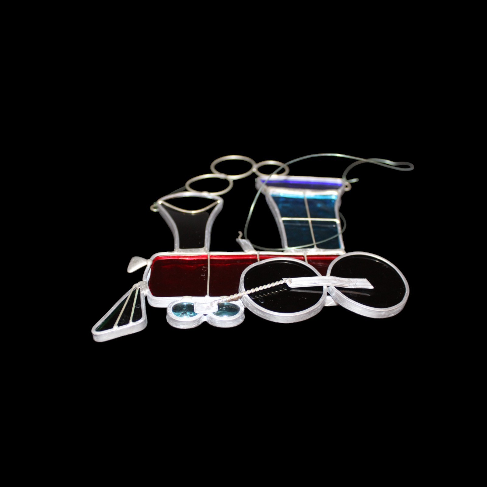 VTG Stained Glass Train Locomotive Hanging Suncatcher 6×6.5in