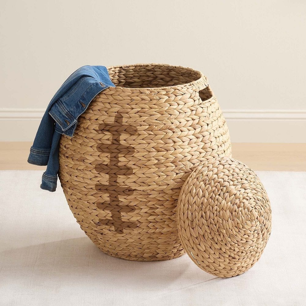 Pottery Barn Teen-Football Sports Hamper (21&Prime;x27&Prime;)
