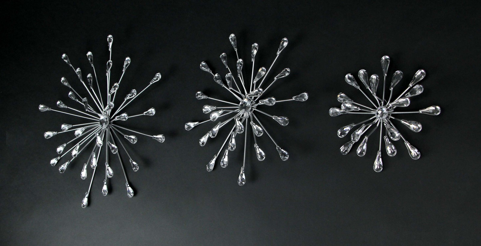 Zeckos Set of 6 Metal Silver Starburst Wall Sculptures – 12&Prime;, 9&Prime;, 6&Prime; Diameter