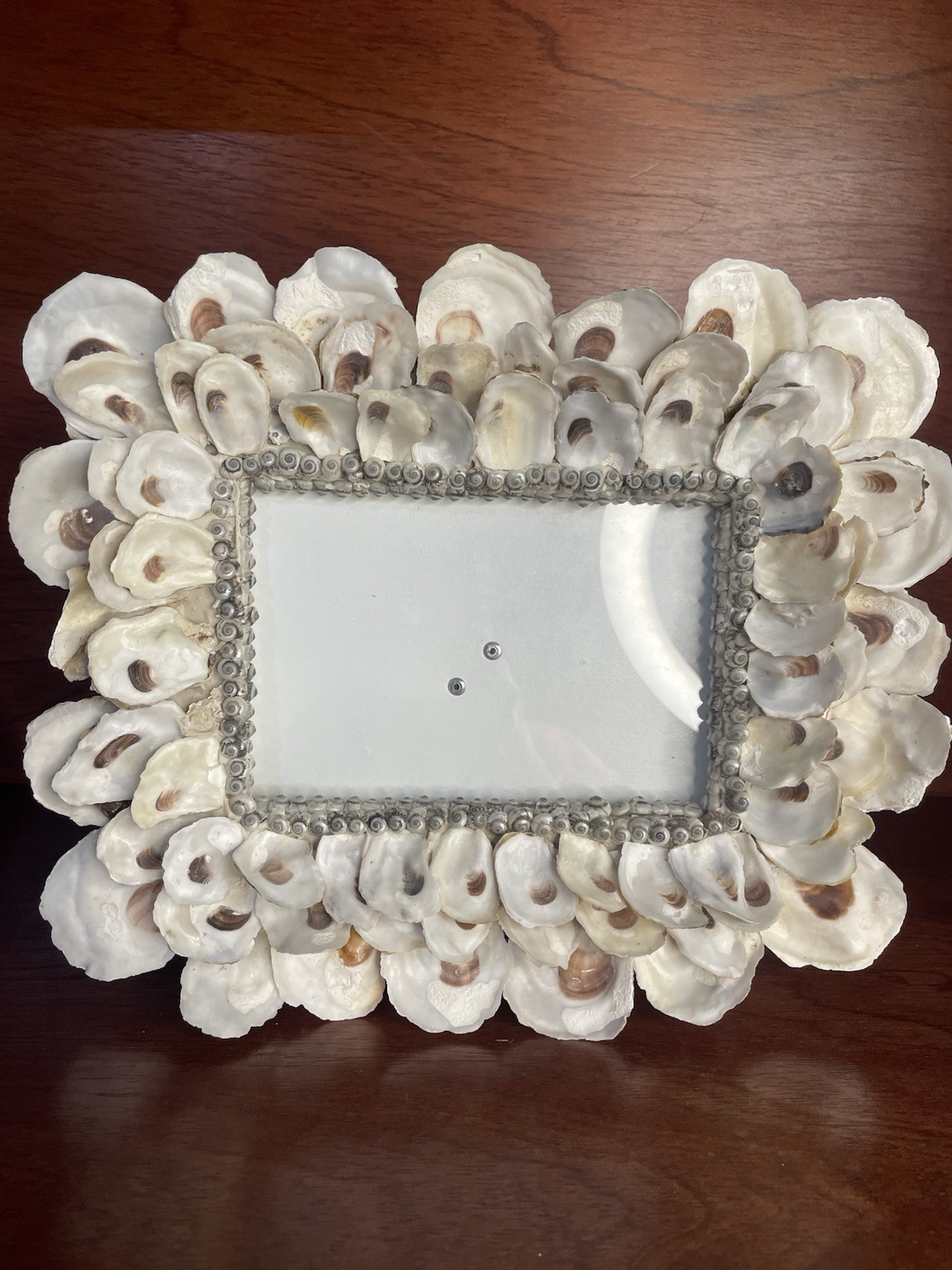 Mud Pie Oyster Shell Coastal 8×10 Photo Frame for 4×6, 2 Way Position Retro Sea