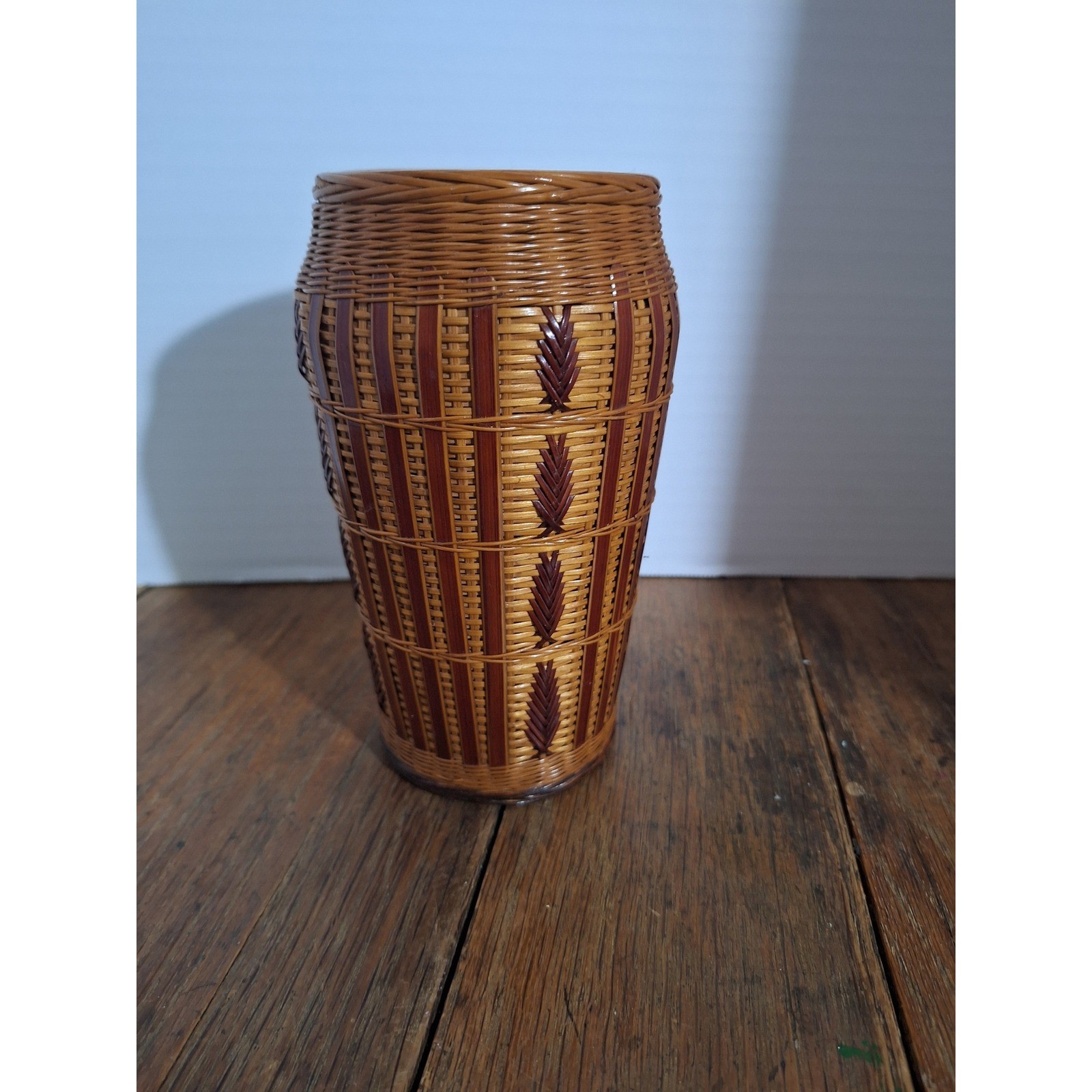 Vintage Shanghai Handicrafts Woven Bamboo Vase Two-Tone Brown Basketry 7&Prime; MCM
