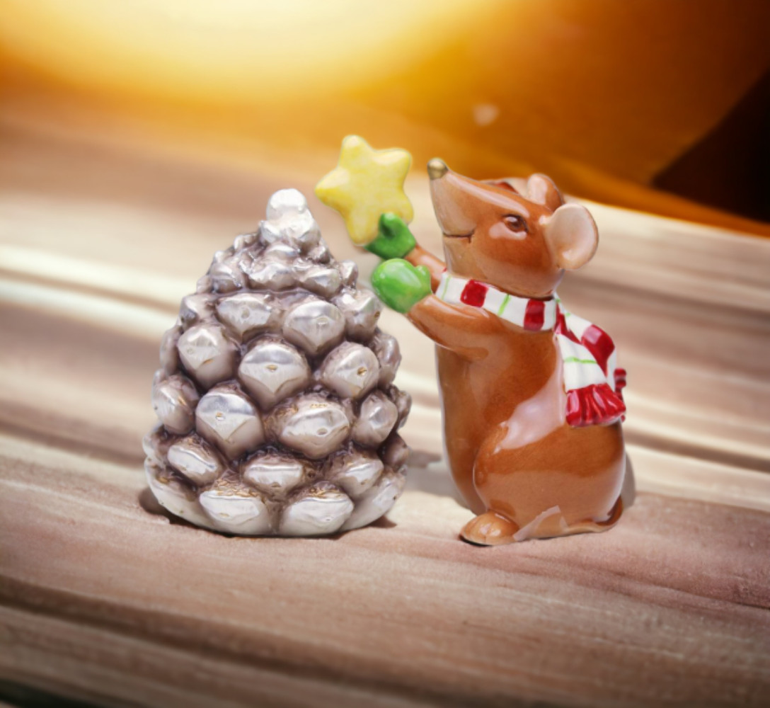 Ceramic Christmas Mouse With Pinecone Salt & Pepper Shakers, Home Décor, Gift fo