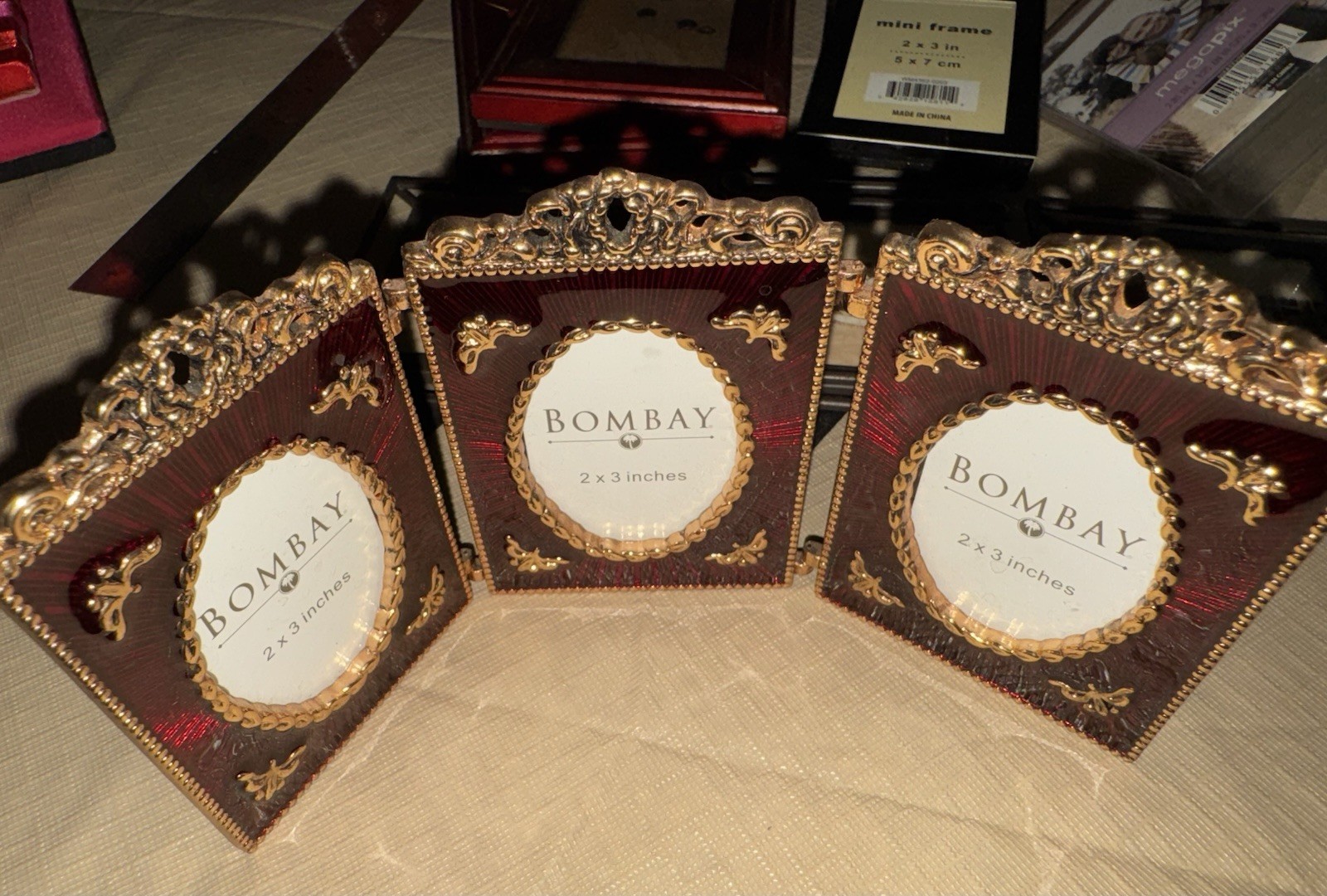 Lot of 14 Small Picture Frames Wallet Size Photos Various Materials New
