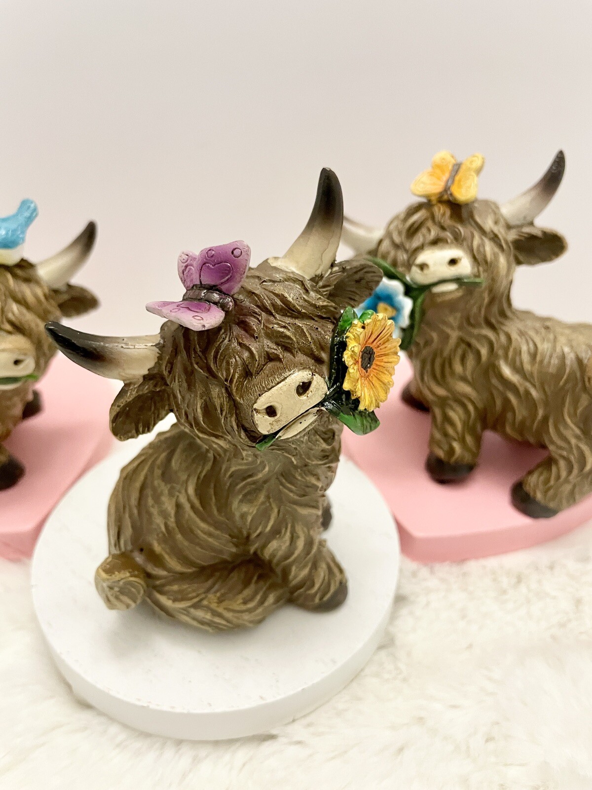 Highland Cow Spring Summer Figurine Floral Trio NEW