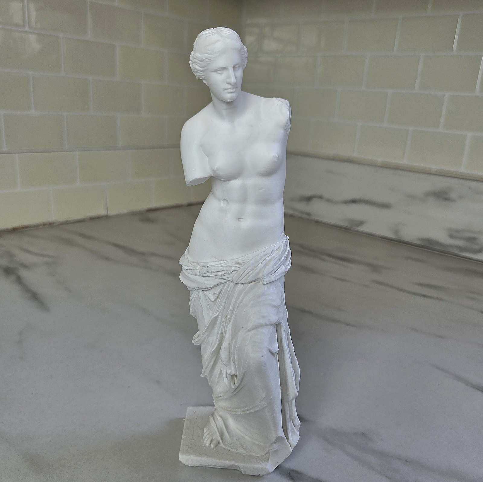 Venus de Milo Statue – 8.75&Prime; Greek Roman Mythology Goddess Aphrodite Sculpture