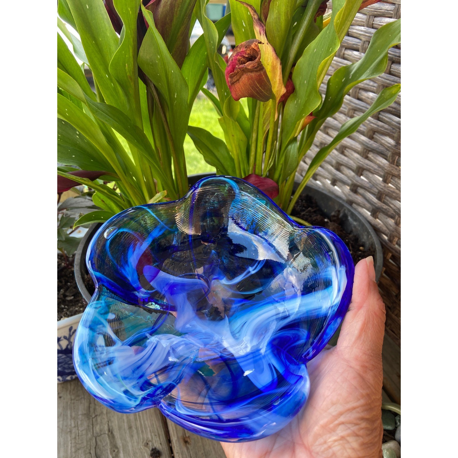 Blue Hand Blown Art Glass Flower Bowl Cobalt Swirl Trinket Dish 6 Inch