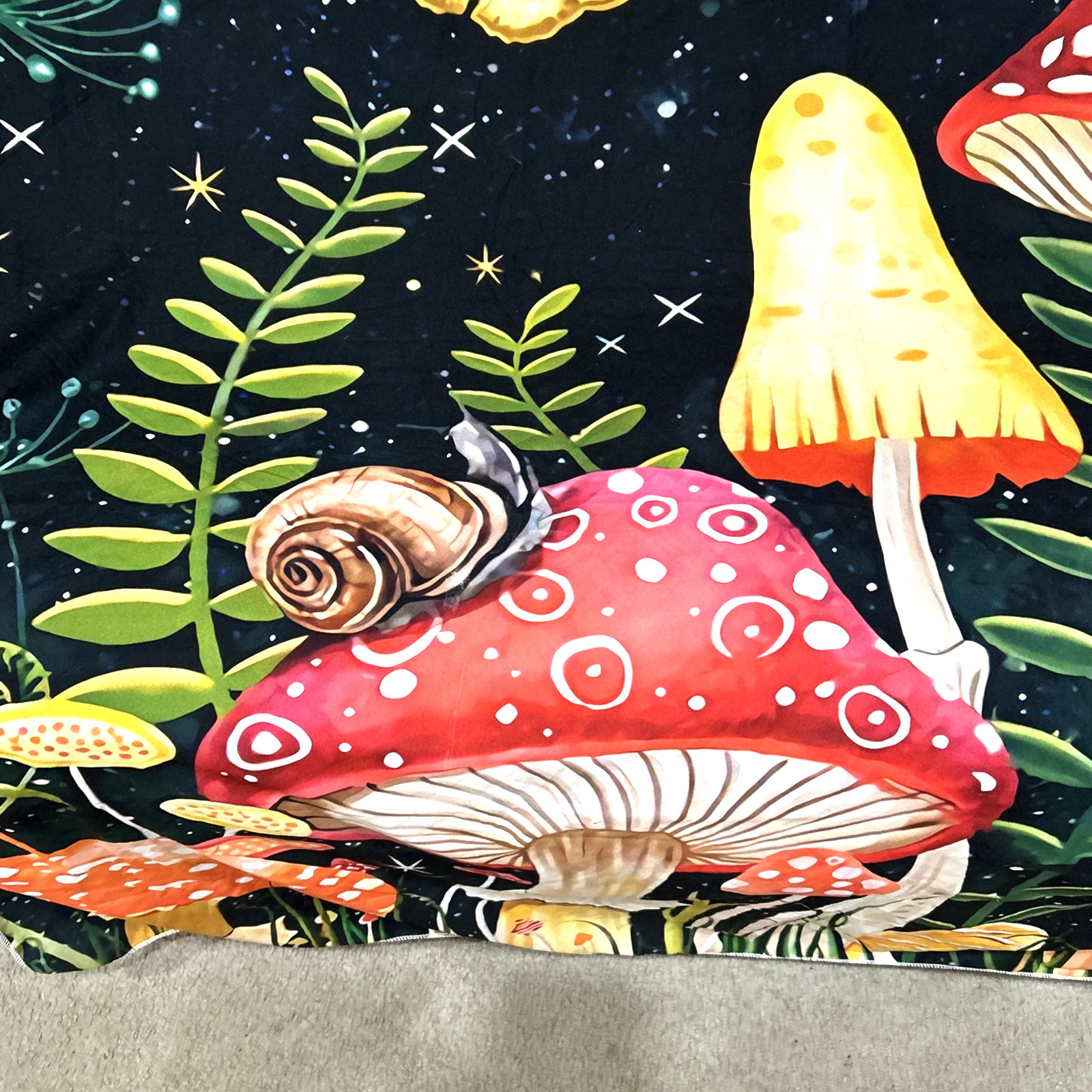 Trippy Psychedelic Metaphysical Mushroom Tapestry Bedroom Festival Party 50x58in
