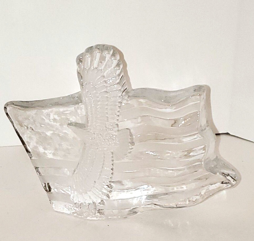 Art Glass Sculpture Eagle Bird and American Flag Patriotic Home Decor Expressive