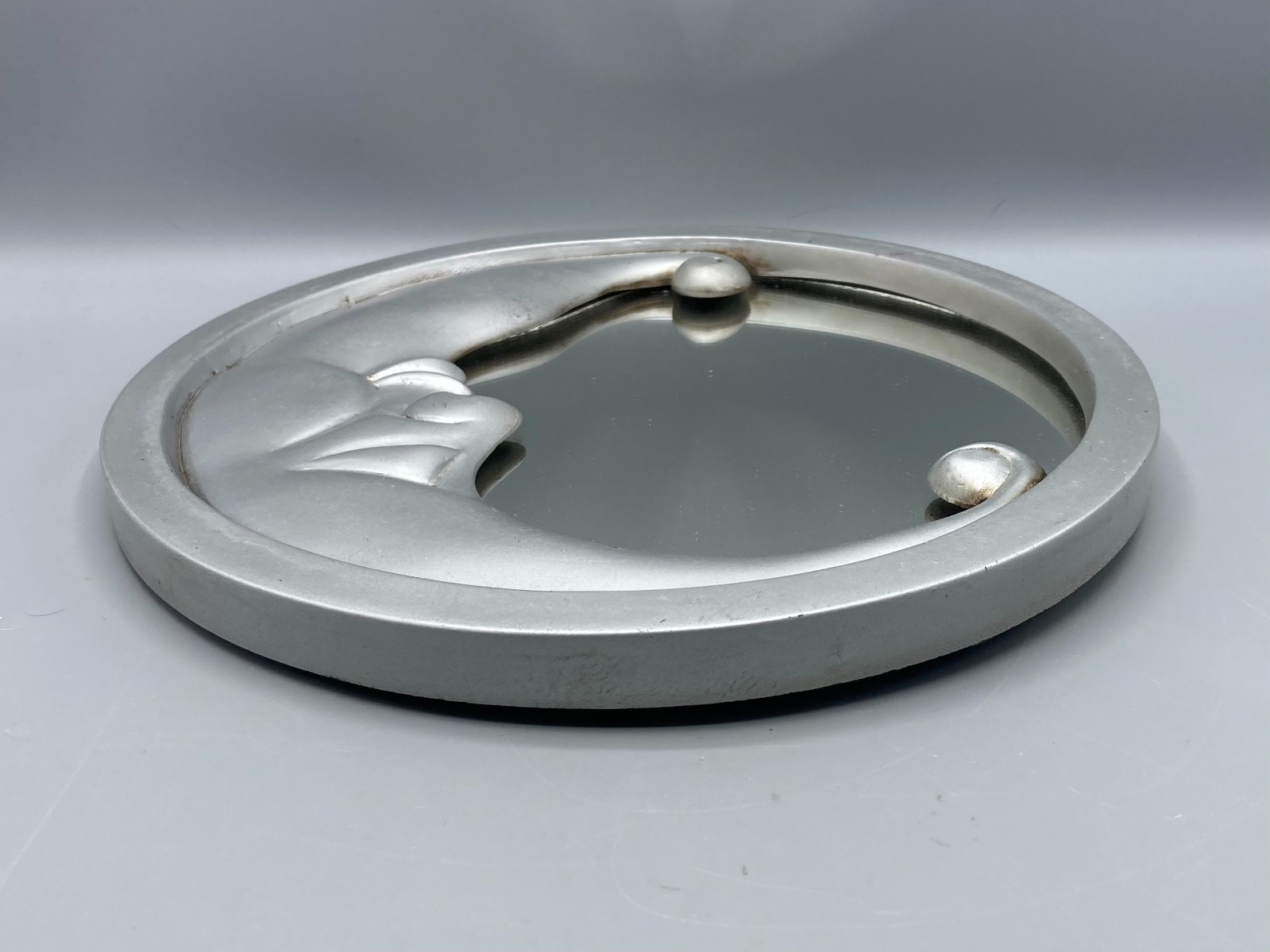 Vintage Silver Crescent Moon Face Mirror Celestial Circular Wall Home Decor