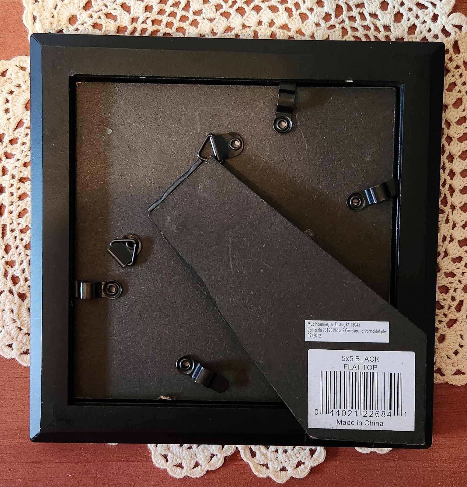 5&Prime; x 5&Prime; Black Flat Top Picture Frame Stand Or Hang
