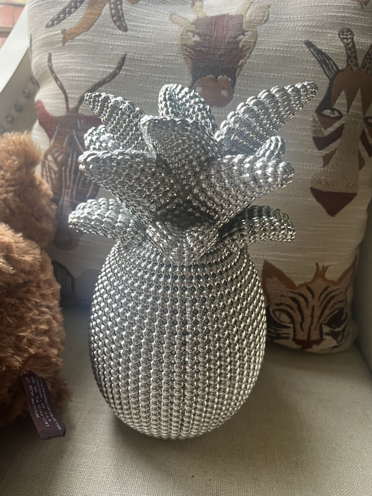 Silver Polystone Glam Pineapple Sculpture . NICE