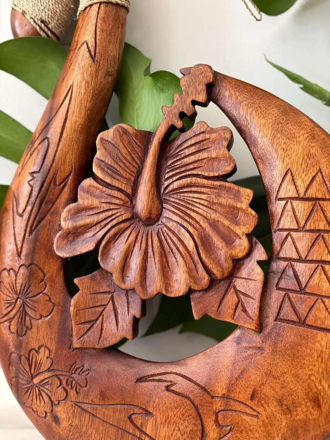 Hawaii Decor Hand Made Solid Wood 19.5&Prime; Carved Fish Hook With Engraved Hibiscus