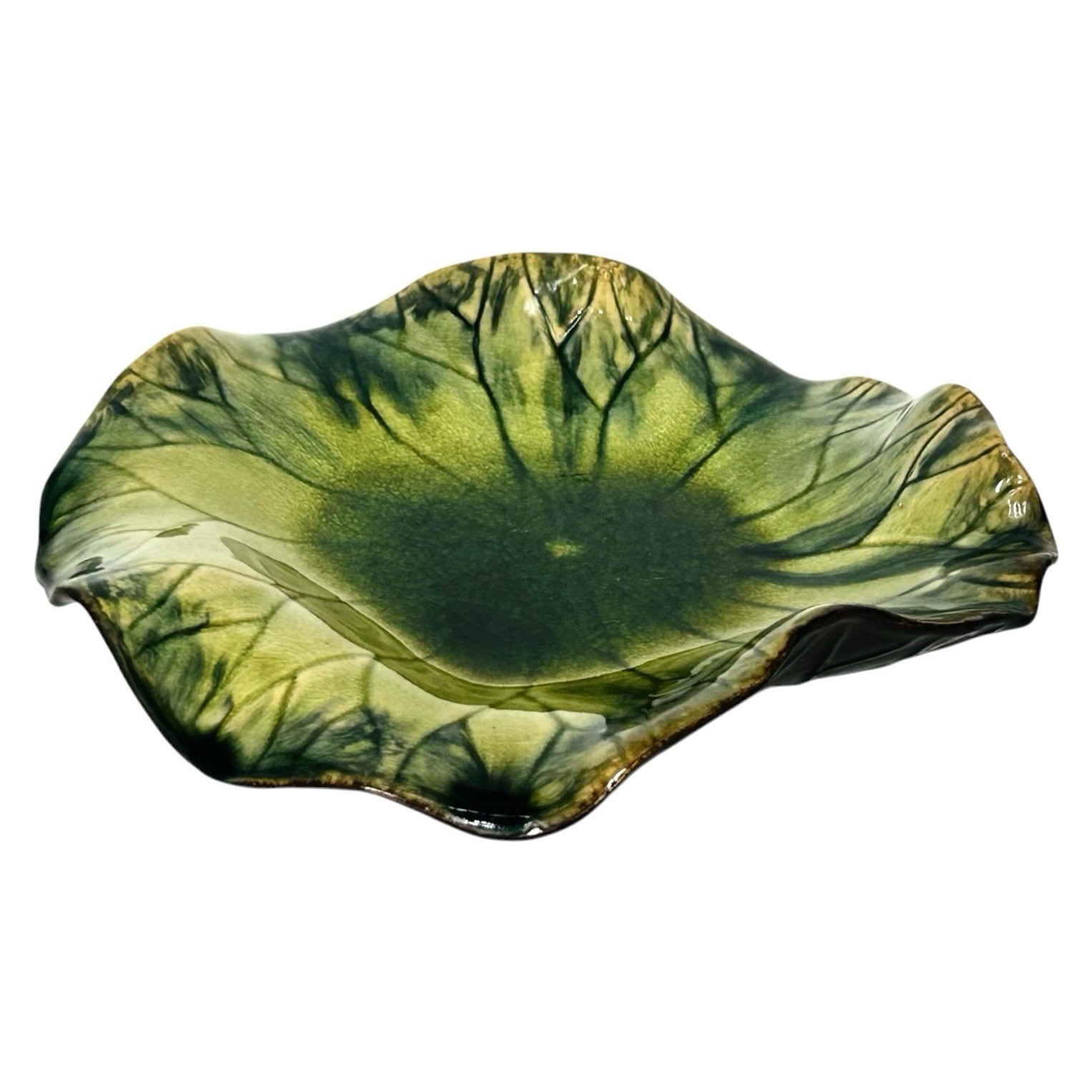 Global Views Hand Painted Green Drip Glaze 15&Prime; Lily Pad Plate Footed Wall Plaque