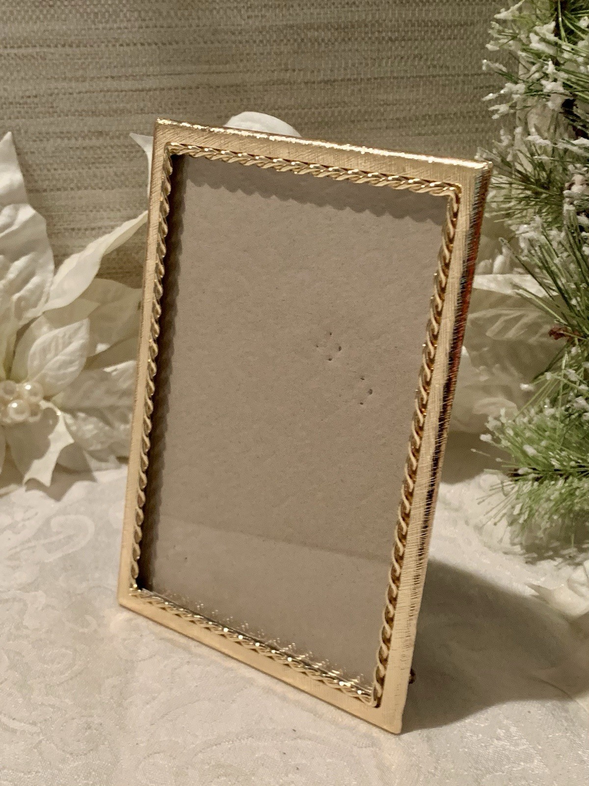 Tahari Home Picture Frame Gold Brushed Metal Twist Landscape Or Portrait 4” X 6”