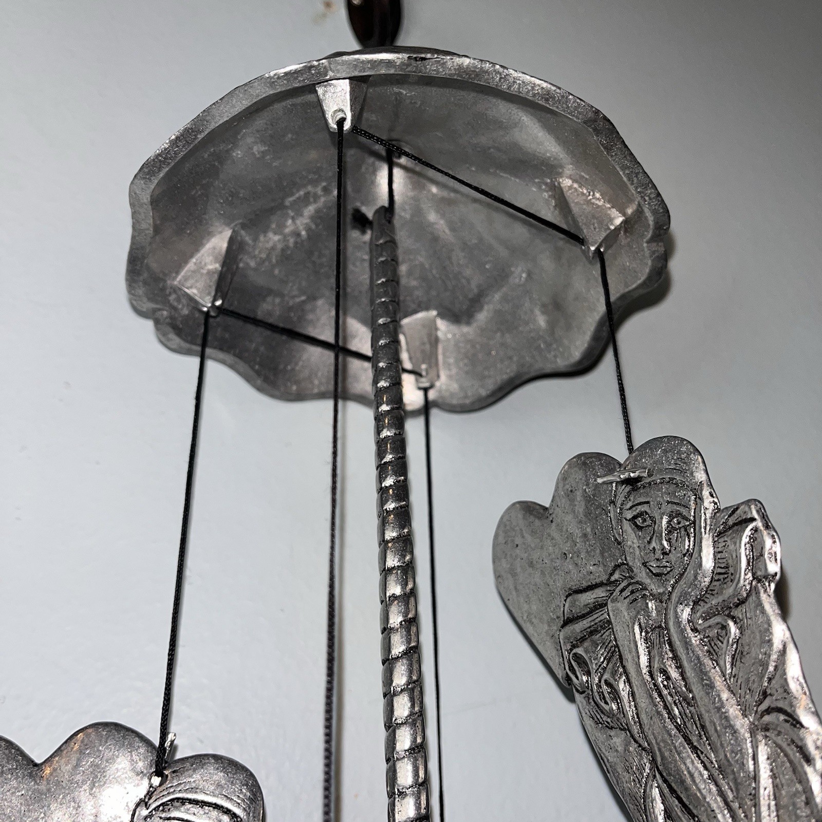90s Carson Pewter Canopy Harlequin Hearts Love Jester Clown Wind Chime EUC