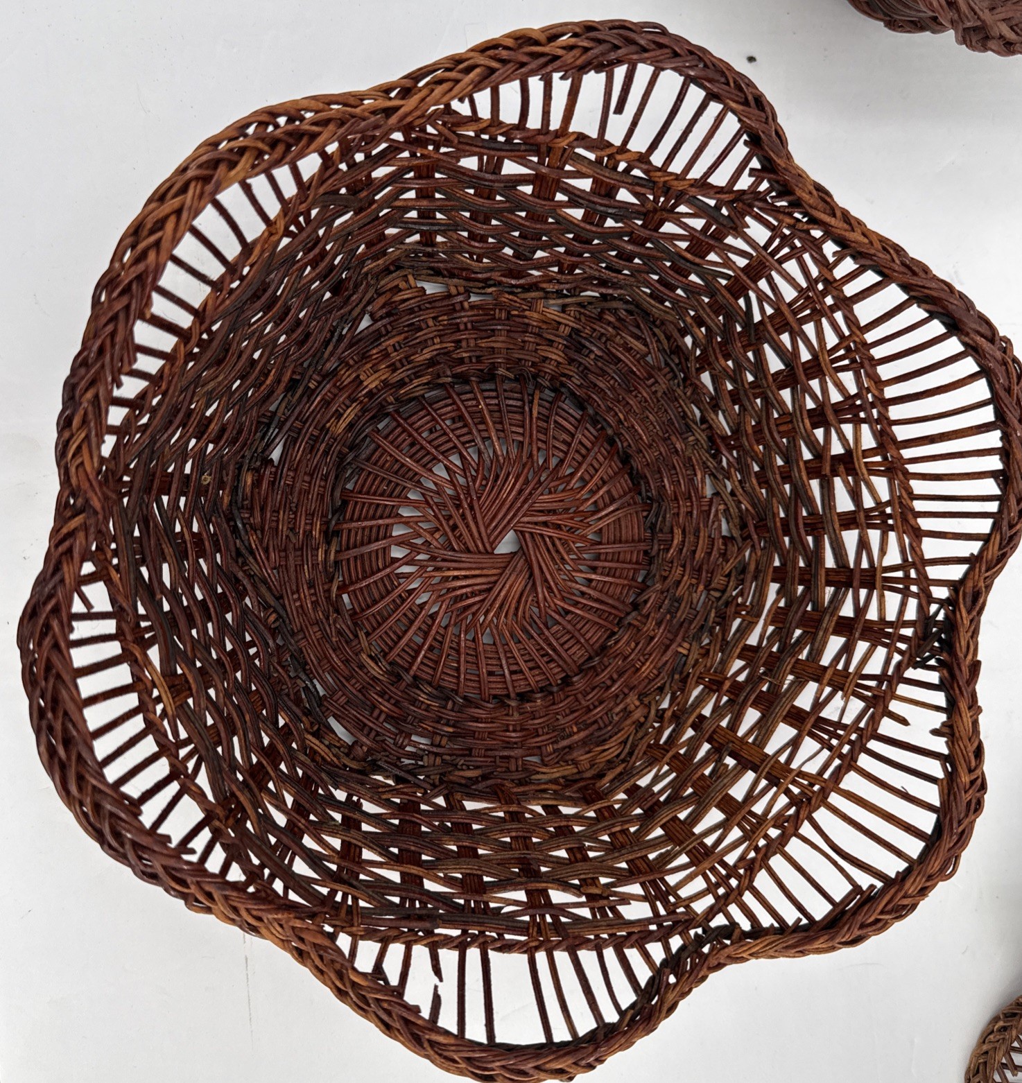Vintage Set of 3 Wicker Nesting Baskets Handwoven Rattan Boho Farmhouse