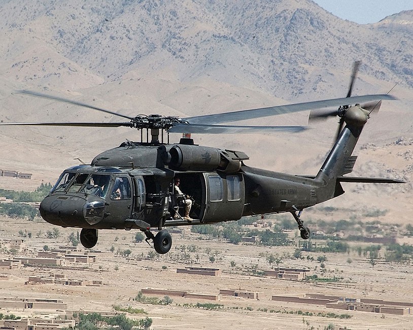 UH-60 BLACKHAWK HELICOPTER US ARMY PHOTOGRAPH PHOTO PRINT